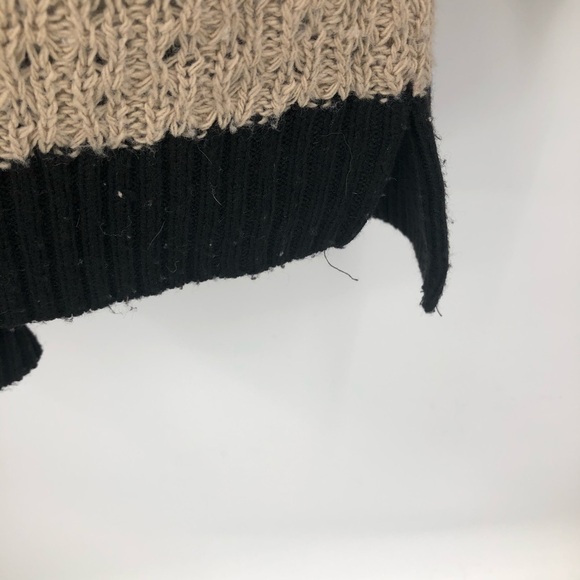 14th & union women's large striped knit Sweater L - Picture 6 of 9